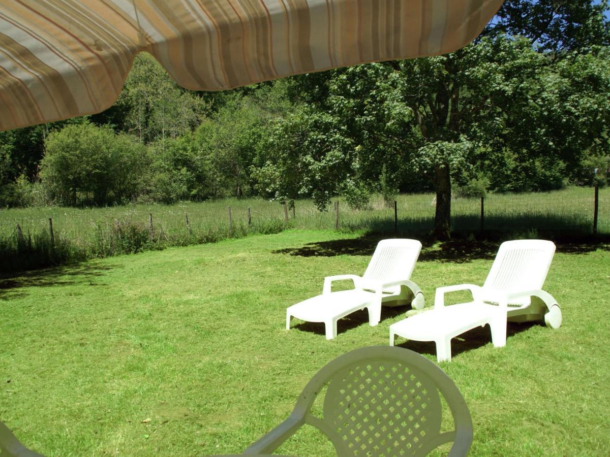 Cosy Holiday Home In Lantheuil With Garden Villefranche-du-Perigord Екстер'єр фото