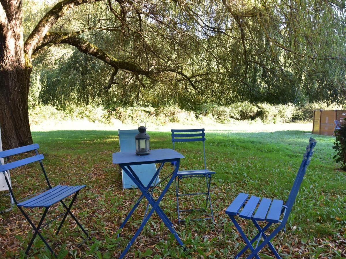 Cosy Holiday Home In Lantheuil With Garden Villefranche-du-Perigord Екстер'єр фото